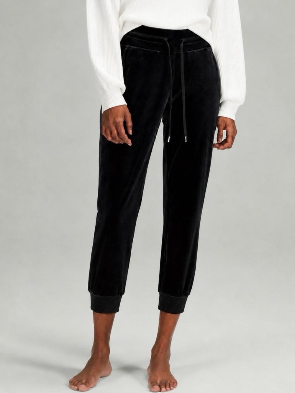 Lululemon Ready to Crush High-Rise Jogger Crop